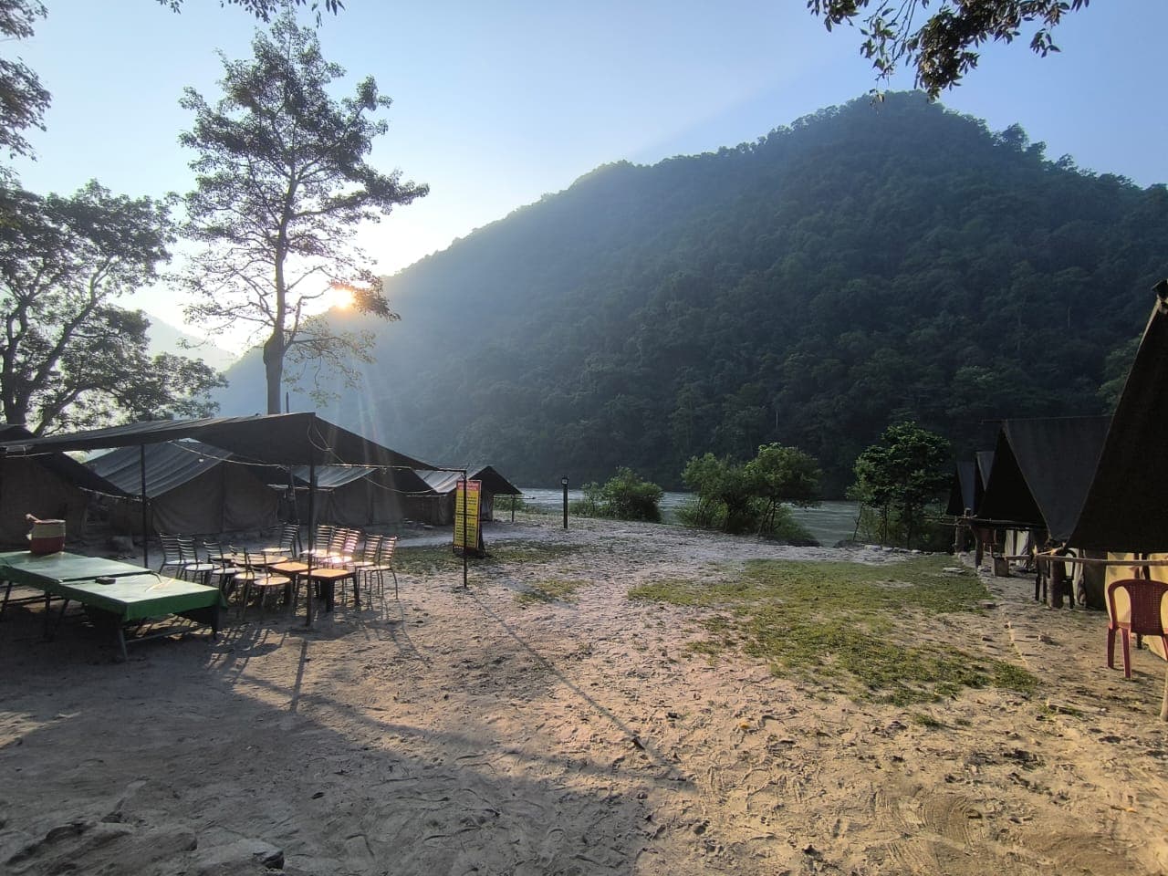 Riverside Beach Camp — photo 1 of 5